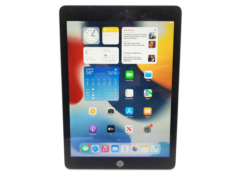 Apple iPad Air 2 A1566 9.7\\" MGKL2CL/A 64GB - Black/Silver - Bad Battery +