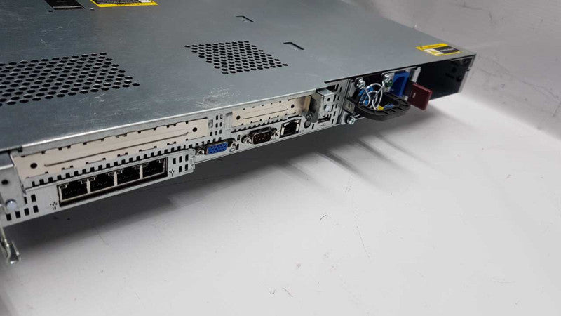 HP proliant DL360p Gen8 Xeon E5-2620 V2 @ 2.10ghz / 40gb ram / P420i Ctrl #