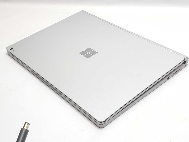 Microsoft Surface Book Core i7-6600U 2.6GHz 16GB Ram 500GB SSD GTX 965 2GB _