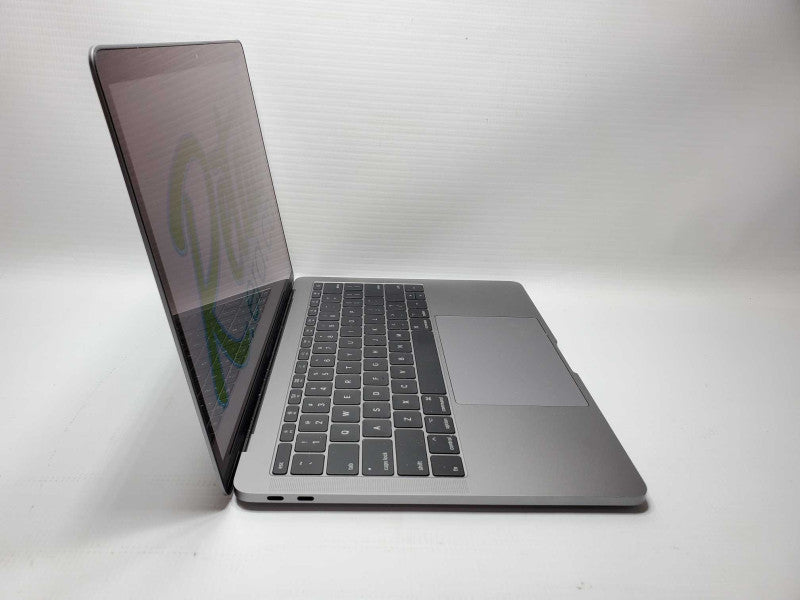Macbook Pro 2017 13\\" Core i5-7360U @ 2.3 GHz 16GB Ram 250GB SSD (