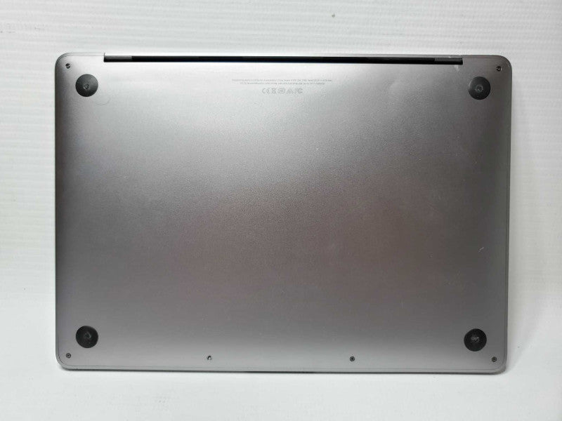 Macbook Pro 2017 13\\" Core i5-7360U @ 2.3 GHz 16GB Ram 250GB SSD (