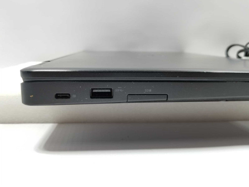 Dell latitude 5480 14\\", i5-7300U 7th Gen 2.60GHz/8GB RAM, 240GB SSD, READ* ~