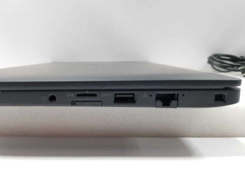 Dell latitude 7390 13.3\\", i5-8350U 8th Gen 1.70GHz/8GB RAM, 240GB SSD, ~