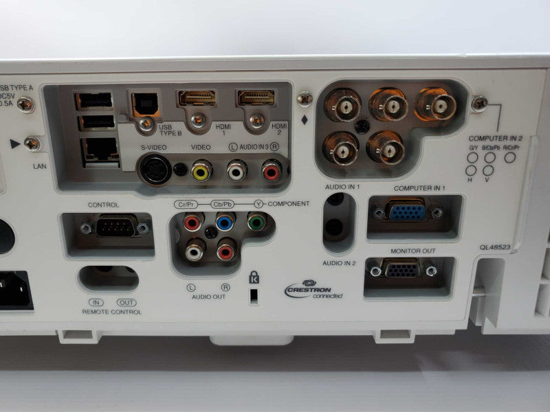 Hitachi CP-WX8255A 3LCD Projector 5500 ANSI HD 1080p HDMI 5160 Lamp Hrs (