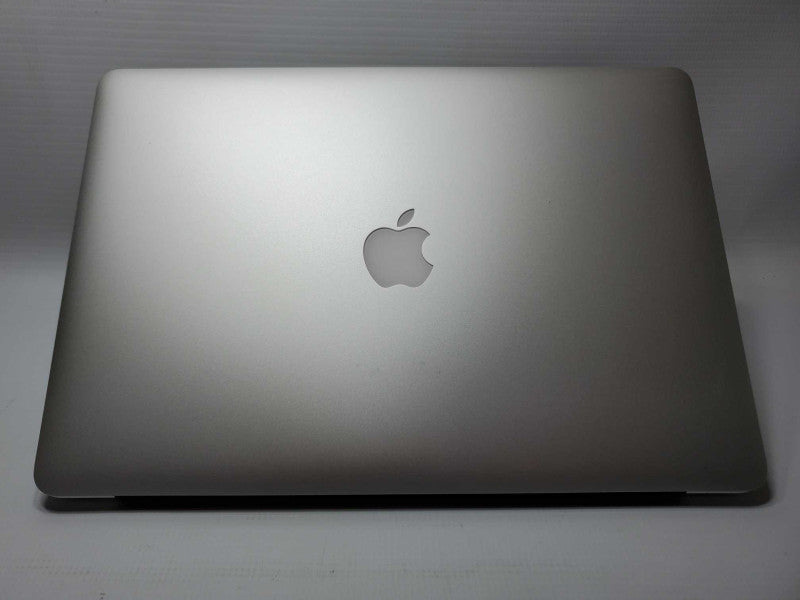 Macbook Pro 2015 Retina 15\\" Core i7-4870HQ @ 2.5GHz 16GB Ram 500GB SSD (