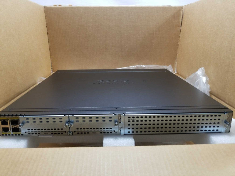 Cisco ISR4331/K9 Integrated Services Router IPBase Permanent Lic. \\"Like New\\" ~