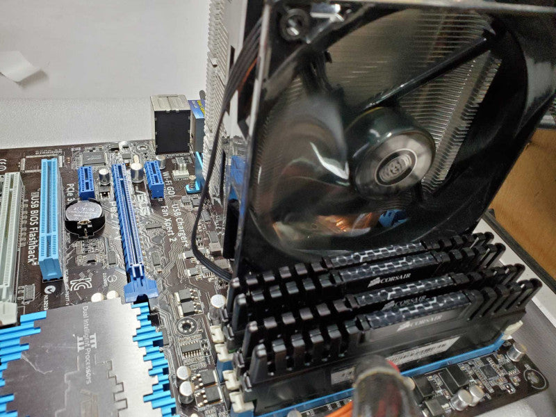Kit MB ASUS P8Z77-V + Core i5-3570K @ 3.4 GHz + 16GB DDR3 + Cooler (