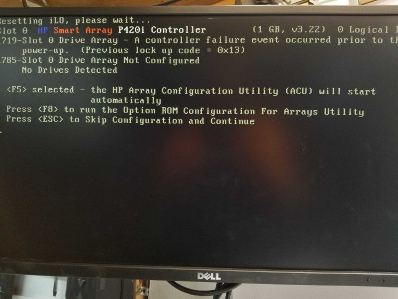 HP Proliant DL380p G8, 2x Xeon E5-2640 2.5GHz, 32GB RAM, 2x PSU, P420i, 2.5\\" _