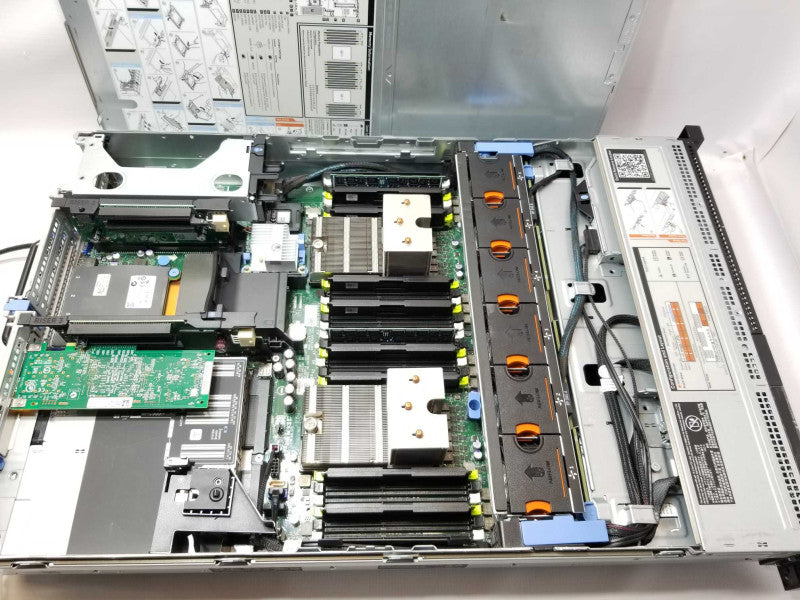 Dell PE R720, 2x Xeon E5-2660 2.2GHz, 32GB RAM, 2x PSU, 2x 3TB SAS, H710p mini _