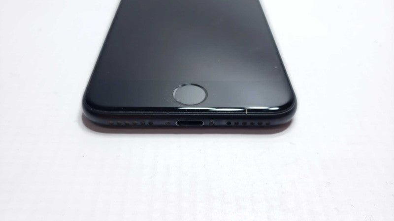 Apple iPhone 7 128GB Black A1778 Unlocked Good [