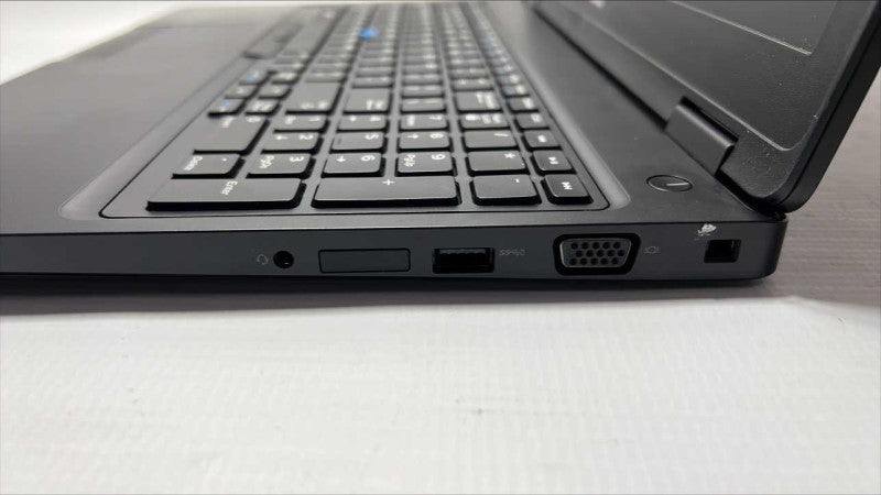 15\\" DELL Latitude 5580 with i5-7300U CPU 8GB RAM & 256GB SSD Storage  -