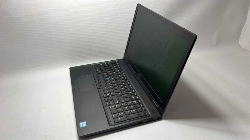 15\\" DELL Latitude 5580 with i5-7300U CPU 8GB RAM & 256GB SSD Storage  -