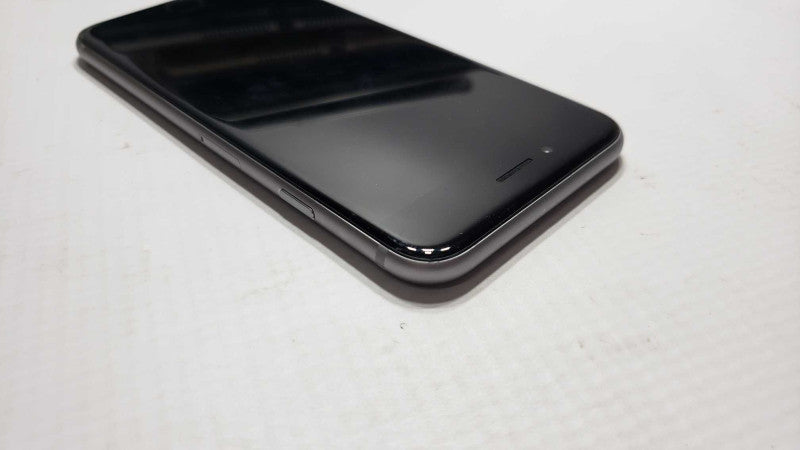 Apple iPhone 6s Gray 64G Unlocked A1688 [