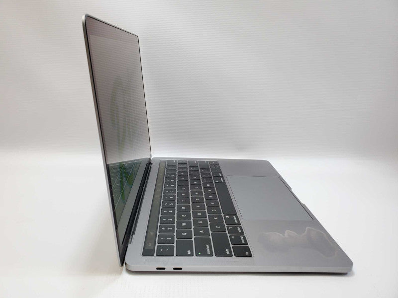 MacBook Pro 2019 13\\" Core i5-8257U @ 1.4 GHz 8GB Ram 250GB SSD (