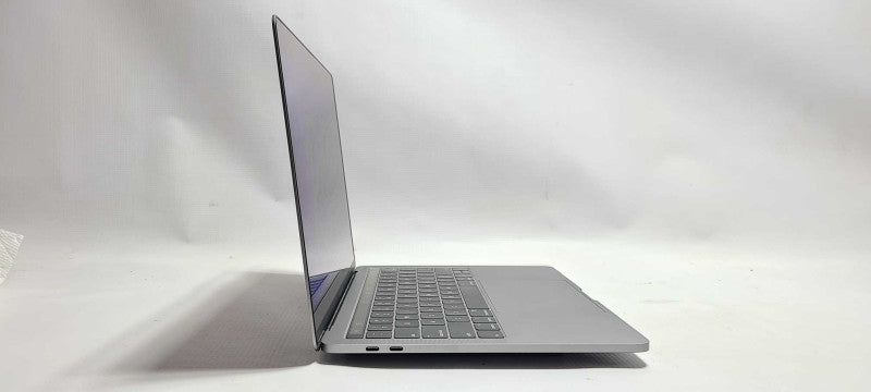 Macbook Pro 2019 13\\" Retina Touchbar i5-8257U 1.4GHz 8GB RAM 256GB SSD A2159 $