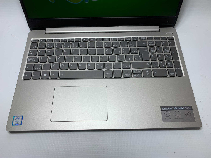 15.5" Lenovo ideapad 330S with i7-8550U CPU 8G BRAM & 256GB SSD  -