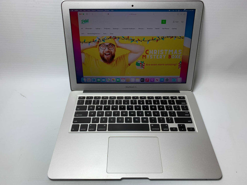MacBook Air 13-inch Early 2014 with i5 CPU 4GB RAM 128GB Storage READ -