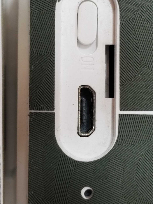 Wyze WVOD1 wireless outdoor surveilance camera _