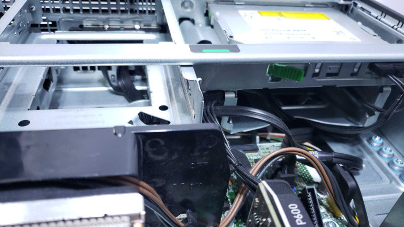HP Z240 SFF Workstation Xeon E3-1240v6@3.7GHz 4GB DDR4 P600 No HDD [