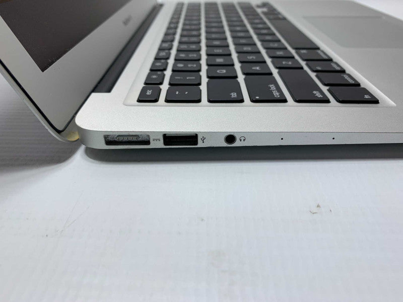 MacBook Air 13-inch Early 2015 with i5 CPU 4GB RAM & 128GB Storage -