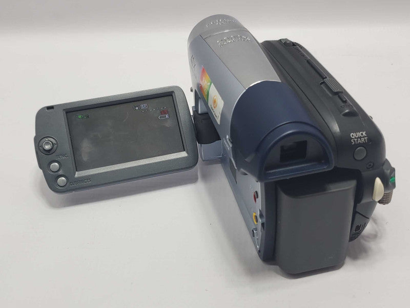 Canon ZR900 MiniDV Tape Camcorder |