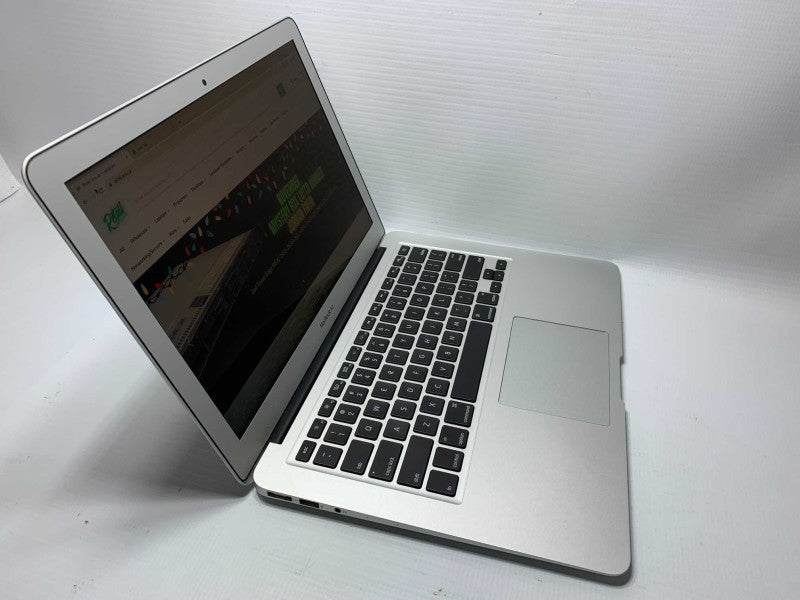 MacBook Air 13-inch Early 2015 with i5 CPU 4GB RAM & 128GB Storage -