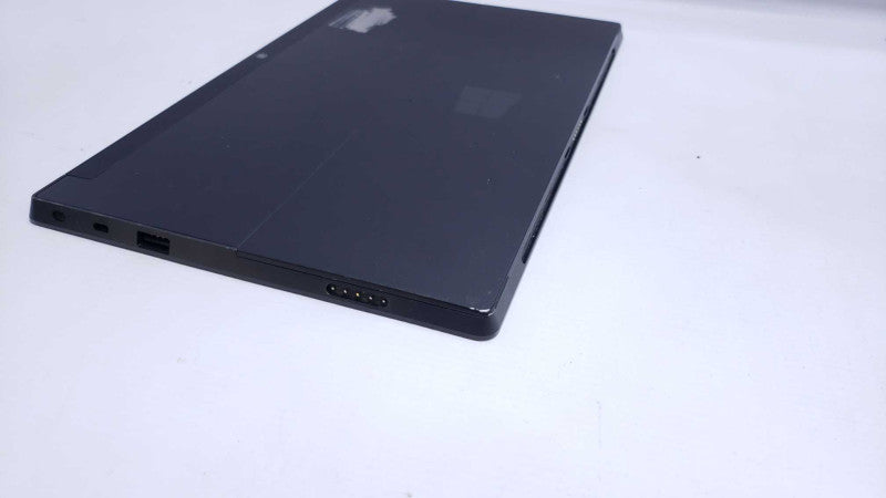 Microsoft Surface 1516 10.6\\" NVIDIA Tefra 3 Quad Core@1.3GHz 2GB DDR3 32G SSDREAD [