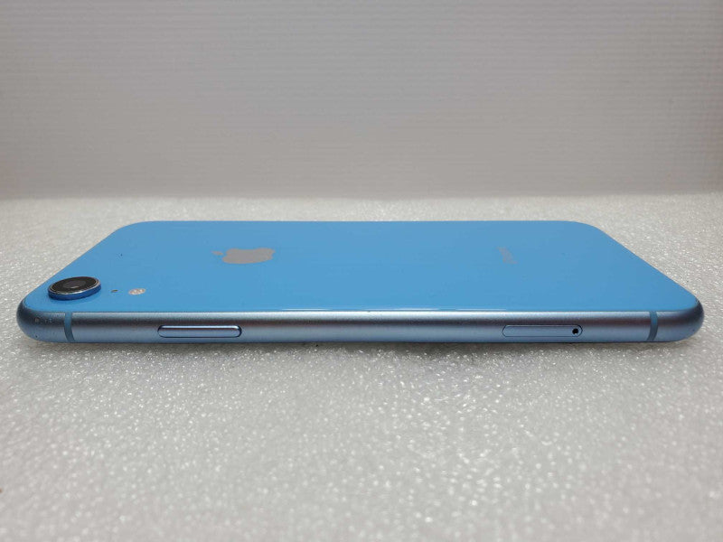 Apple iPhone XR - 64 GB - Light Blue [Activation Lock - For Parts Only] (