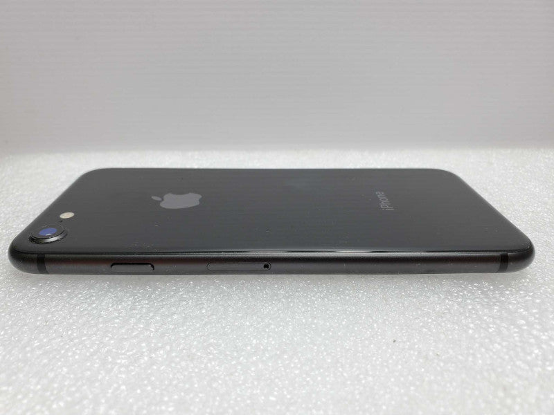 Apple iPhone 8 - 64 GB - Black [Unlocked] (