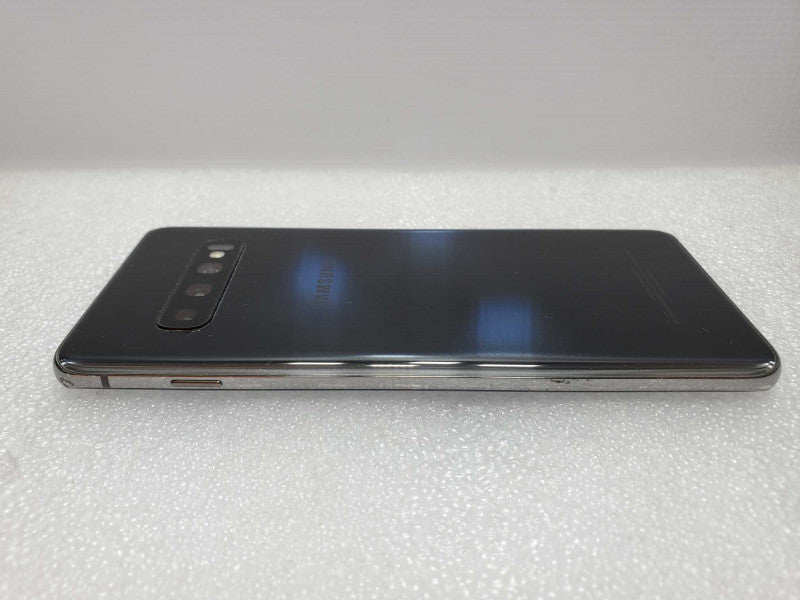 Samsung Galaxy S10 - 128 GB - Black [Unlocked - Broken Screen] (