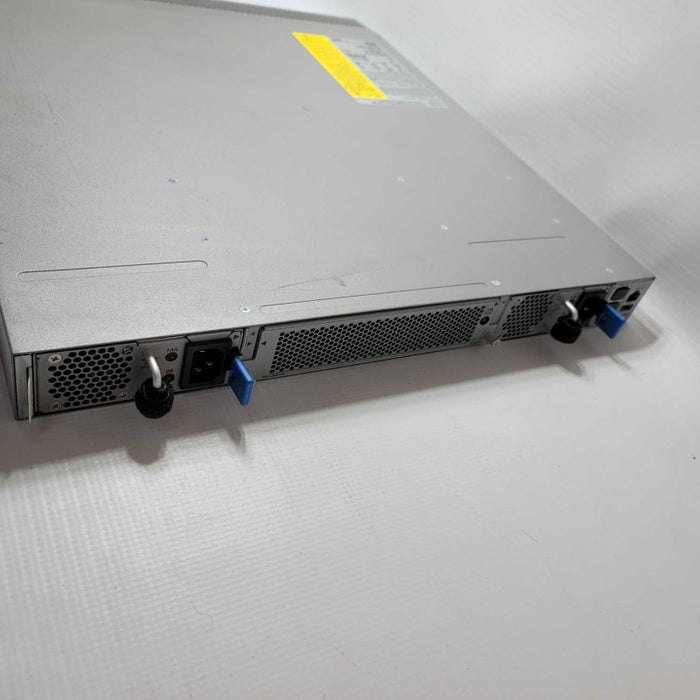 Cisco Nexus N3K-C3048TP-1GE 48 Port Gigabit 4 SFP 10G