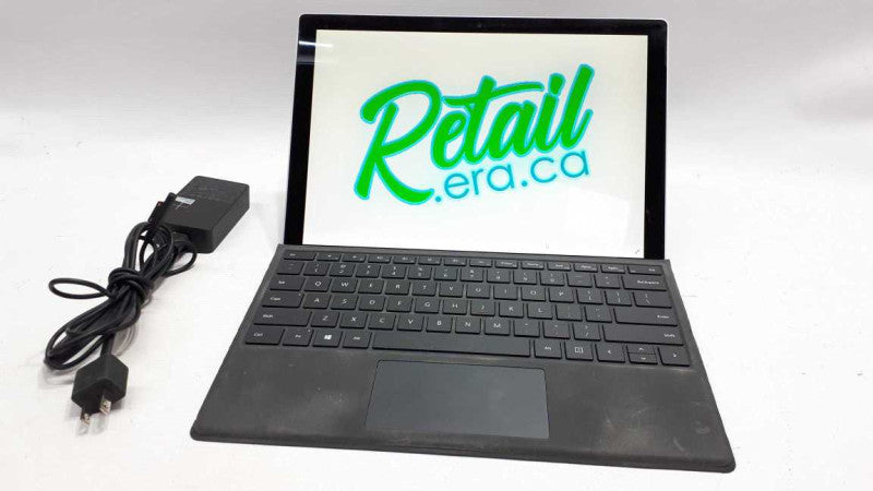 Surface Pro 5 (1796) i5-7300U  8GB RAM 256GB Storage, w/ Power Adapter  *