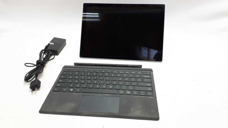 Surface Pro 5 (1796) i5-7300U  8GB RAM 256GB Storage, w/ Power Adapter  *