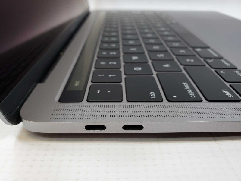 Macbook Pro 2018 13\\" [Activation Lock - For Parts Only] (