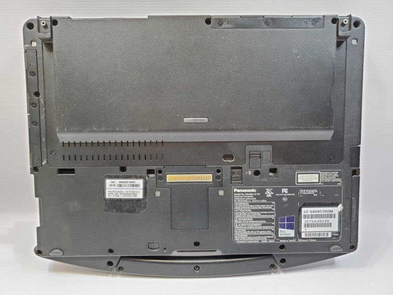 Panasonic CF-54 [Core i5-6300U @ 2.4GHz - 8GB Ram - 250GB SSD - 16380 Hrs - READ] (