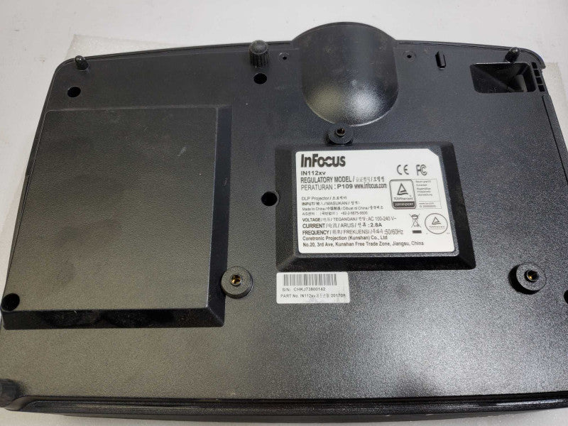 INFOCUS P109 PROJECTOR with hdmi