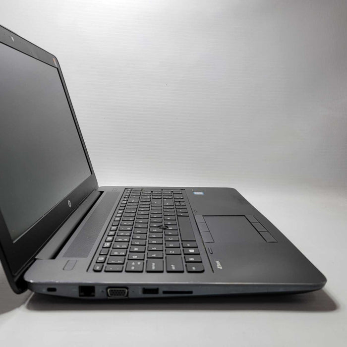 HP ZBook 15 G3 i7-6820HQ 2.7GHz 16GB 256GB NVIDIA M2000M