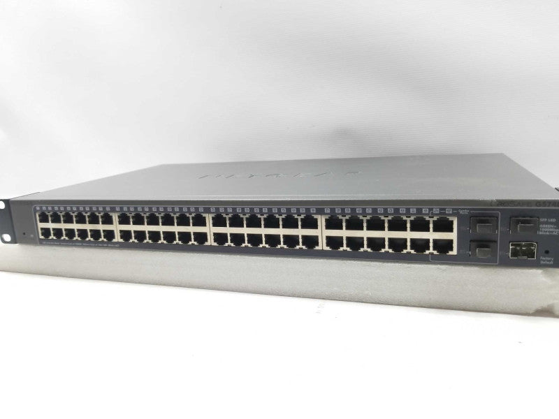 Netgear ProSafe 48 Port Gigabit Smart Switch GS748T ~