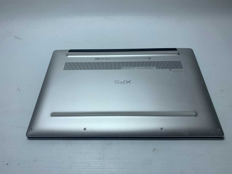 DELL XPS 13 7390 with i7-10710U CPU 16GB RAM & 512GB NVME Storage  -