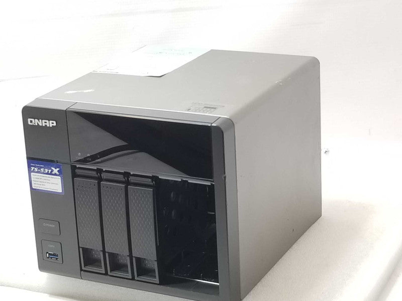 QNAP TS-531X 5 Bay Network Attached Storage NAS 2x 2TB HDD  _