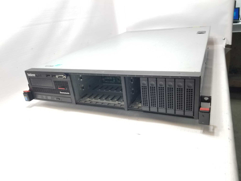 Lenovo TS RD640 2x Xeon E5-2650 V2 2.60ghz 96gb RAM 9270CV-8i Raid 2xPSU 2.5\\" _