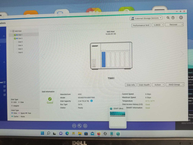 QNAP TS-651 6-Bay Network attached storage with 2x 4TB HDDs, Factory reset _
