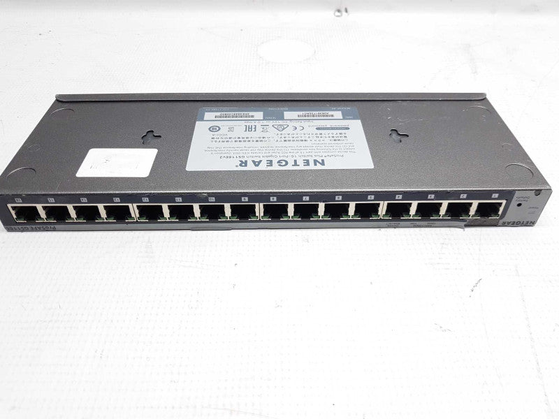 Netgear prosafe+ Switch 16x port gigabit GS116Ev2 / factory reset #