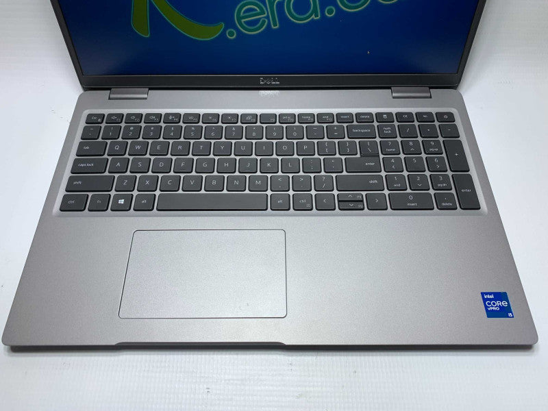 DELL Latitude 5520 with i5-1145G7 CPU 16GB RAM & 256GB NVME Storage  -