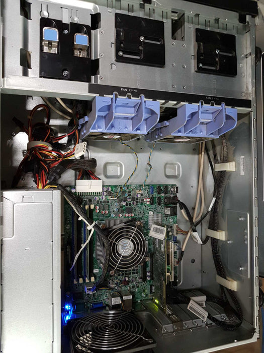 Lenovo Thinkserver Xeon E3-1240 V2 @ 3.40ghz / 8gb ram / 9240-8i Raid controll #