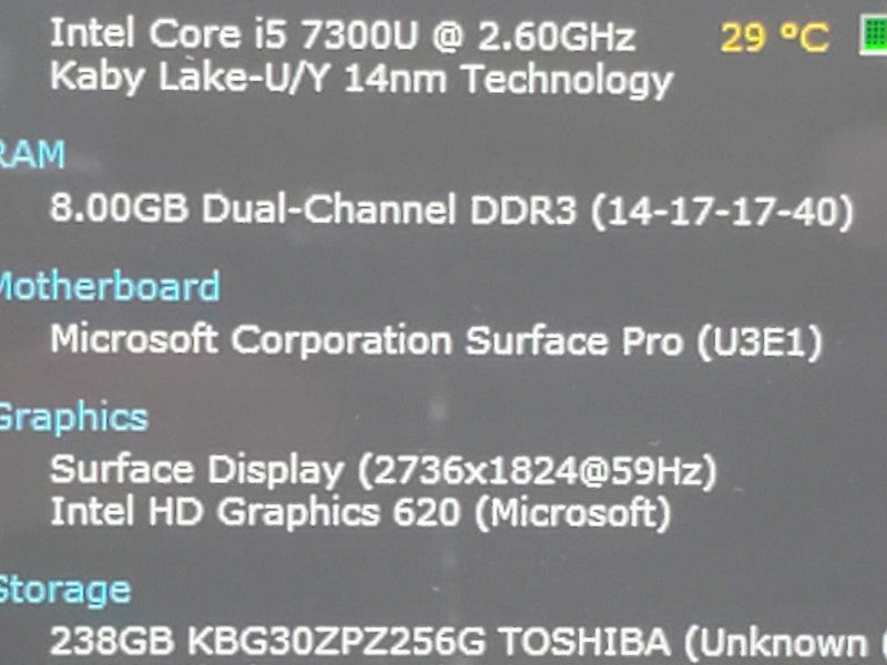 Microsoft Surface Pro 5 1796 i7-7300U 8GB DDR3 256GB Storage (READ) |