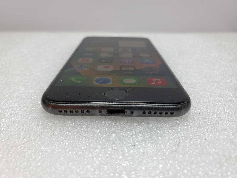 Apple iPhone 8 - 64 GB - Gray [Unlocked - As Is - Read] (