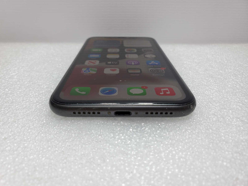 Apple iPhone 11 - 64 GB - Gray [Unlocked - Read] (