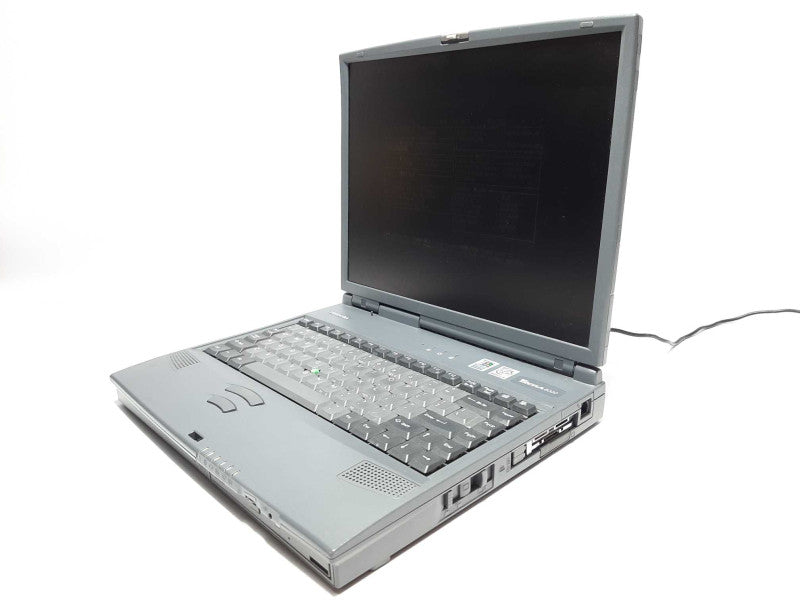 Vintage Toshiba Tecra 8000 System Unit Laptop Pentium II 64MB RAM - See Notes +