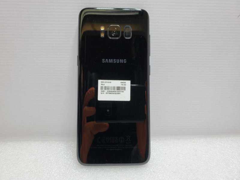 Samsung Galaxy S8 - 64 GB - Black [Unlocked] (